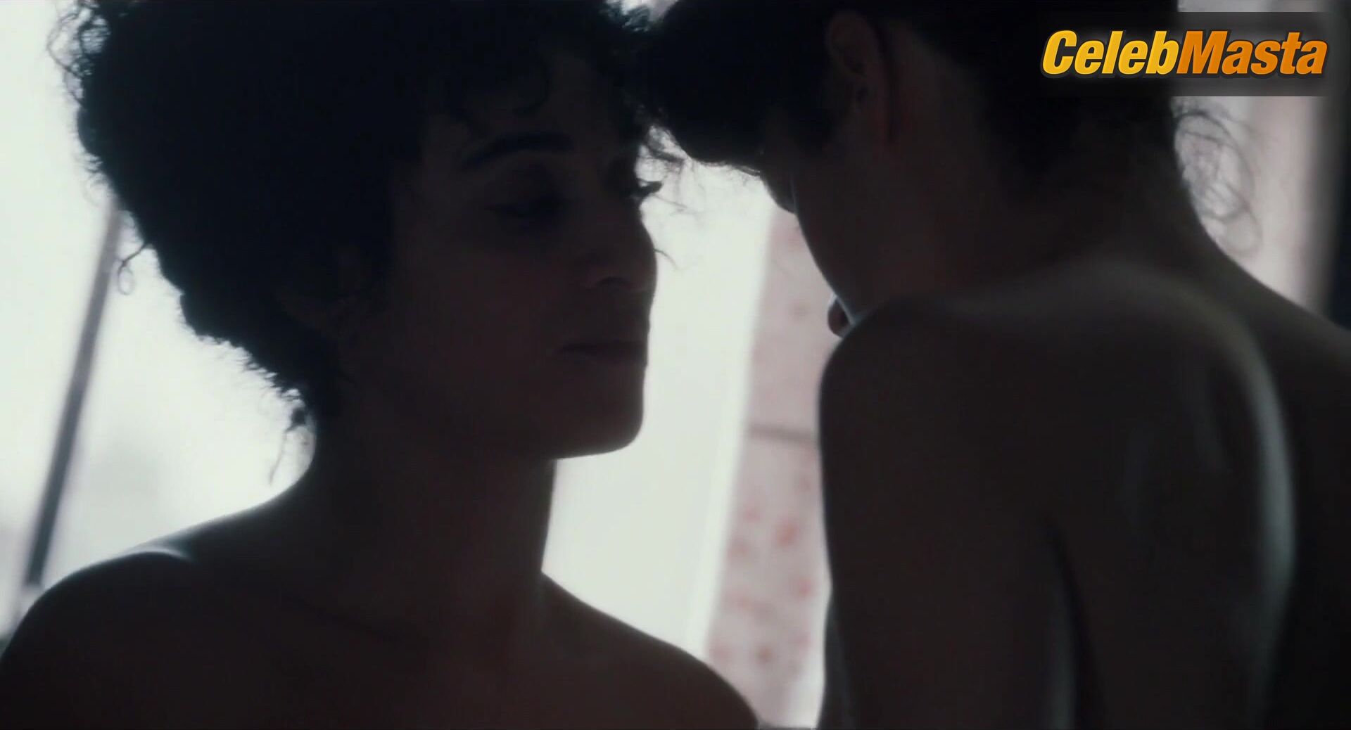 Camelia Jordana Noemie Merlant And ’s Lesbian, Breasts - Photo 2 of 5 photo 1