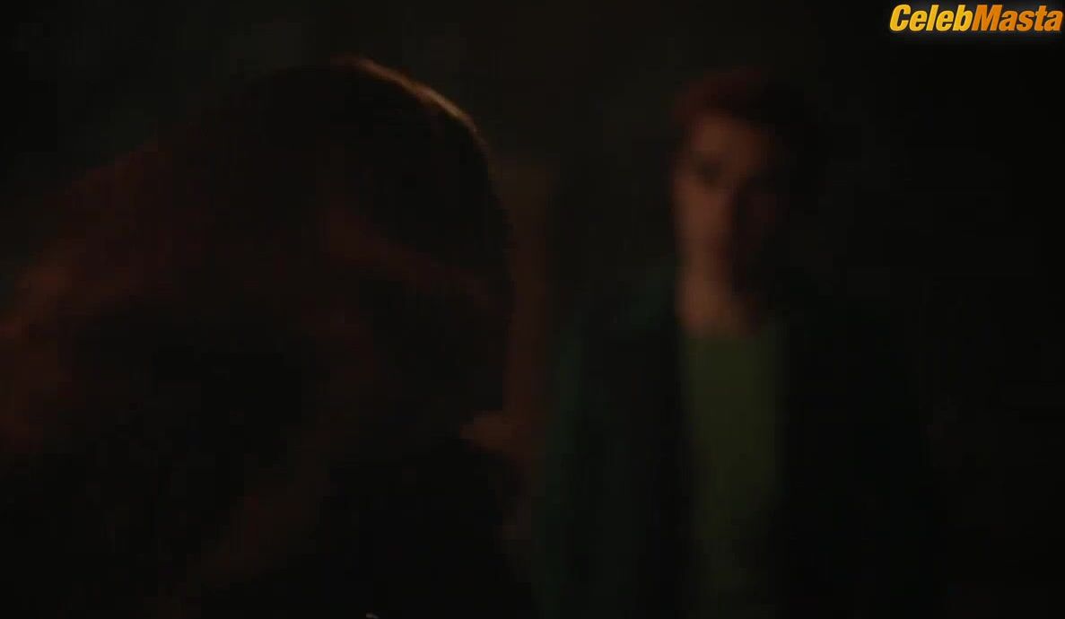 Madelaine Petsch ’s Hot Scene In Riverdale - Photo 1 of 5