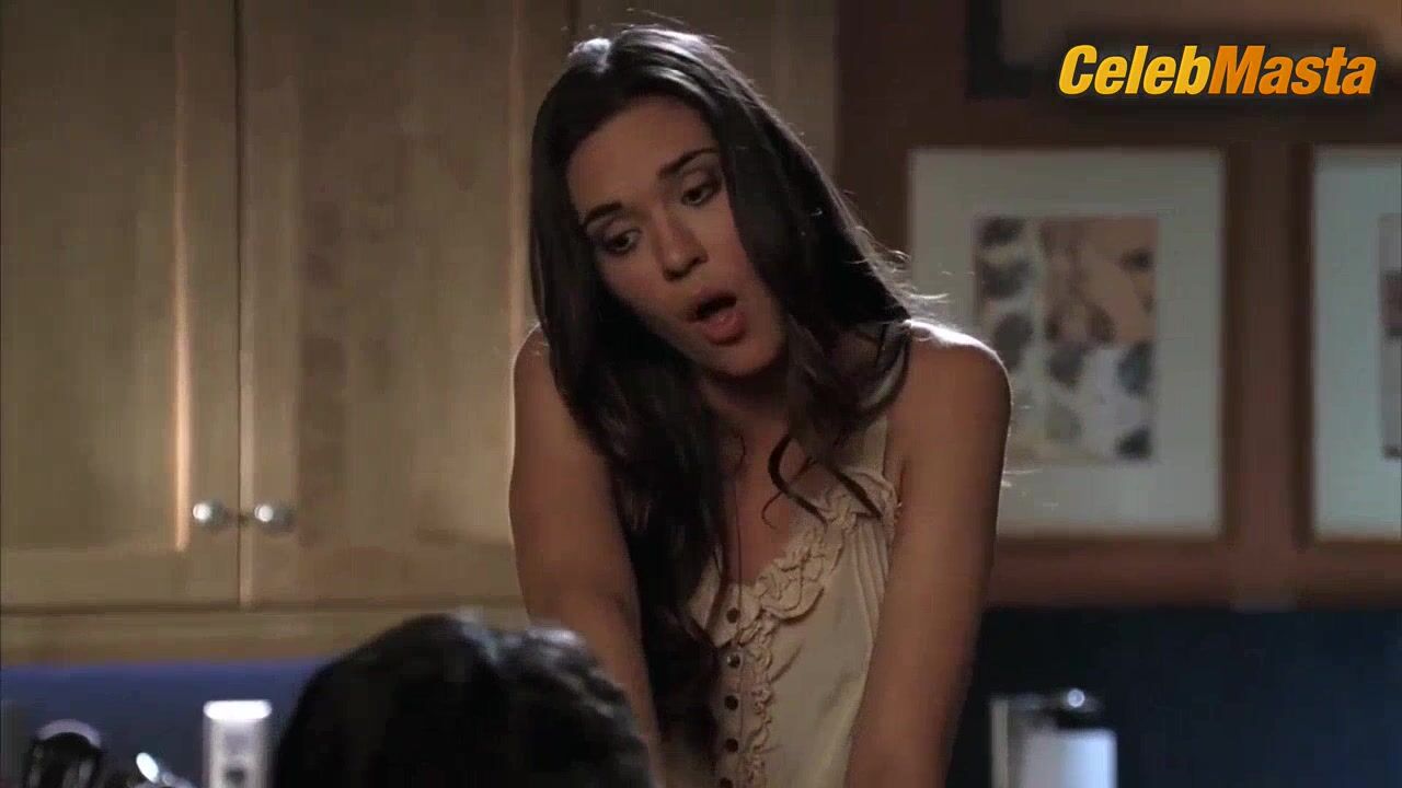 Odette Annable ’s Sexy Scene In Group Sex - Photo 2 of 5 photo 4