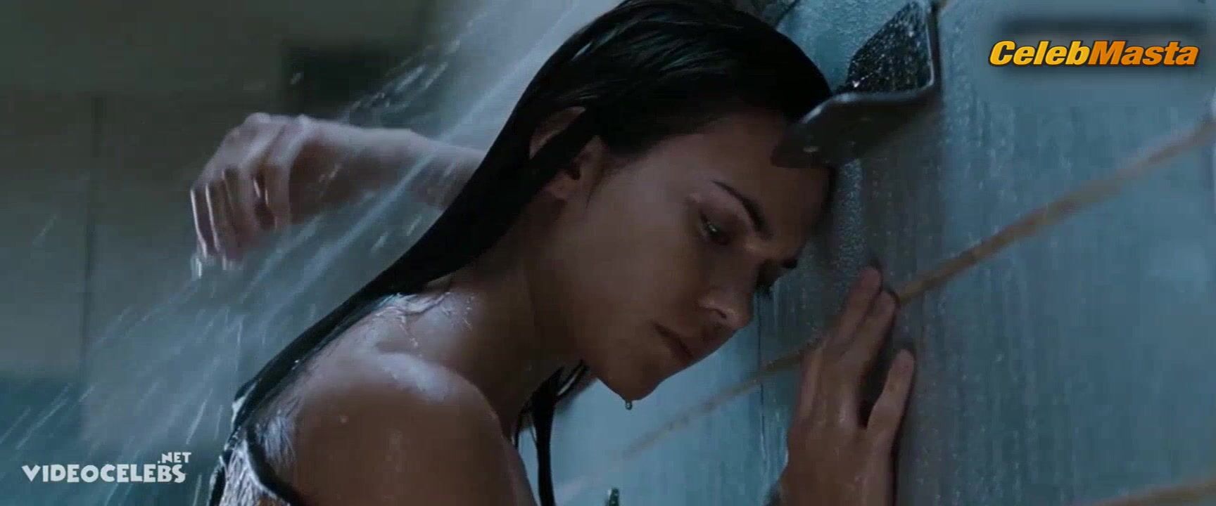 Odette Annable ’s Underwear Scene From The Unborn - Photo 1 of 5 photo 2
