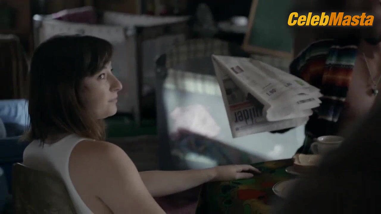Isidora Goreshter Flaunts Underwear Scene In Shameless - Photo 1 of 5