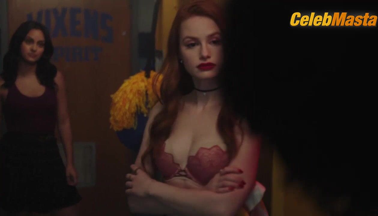 Ashleigh Murray Madelaine Petsch And ’s Undies Scene - Photo 1 of 5 photo 4