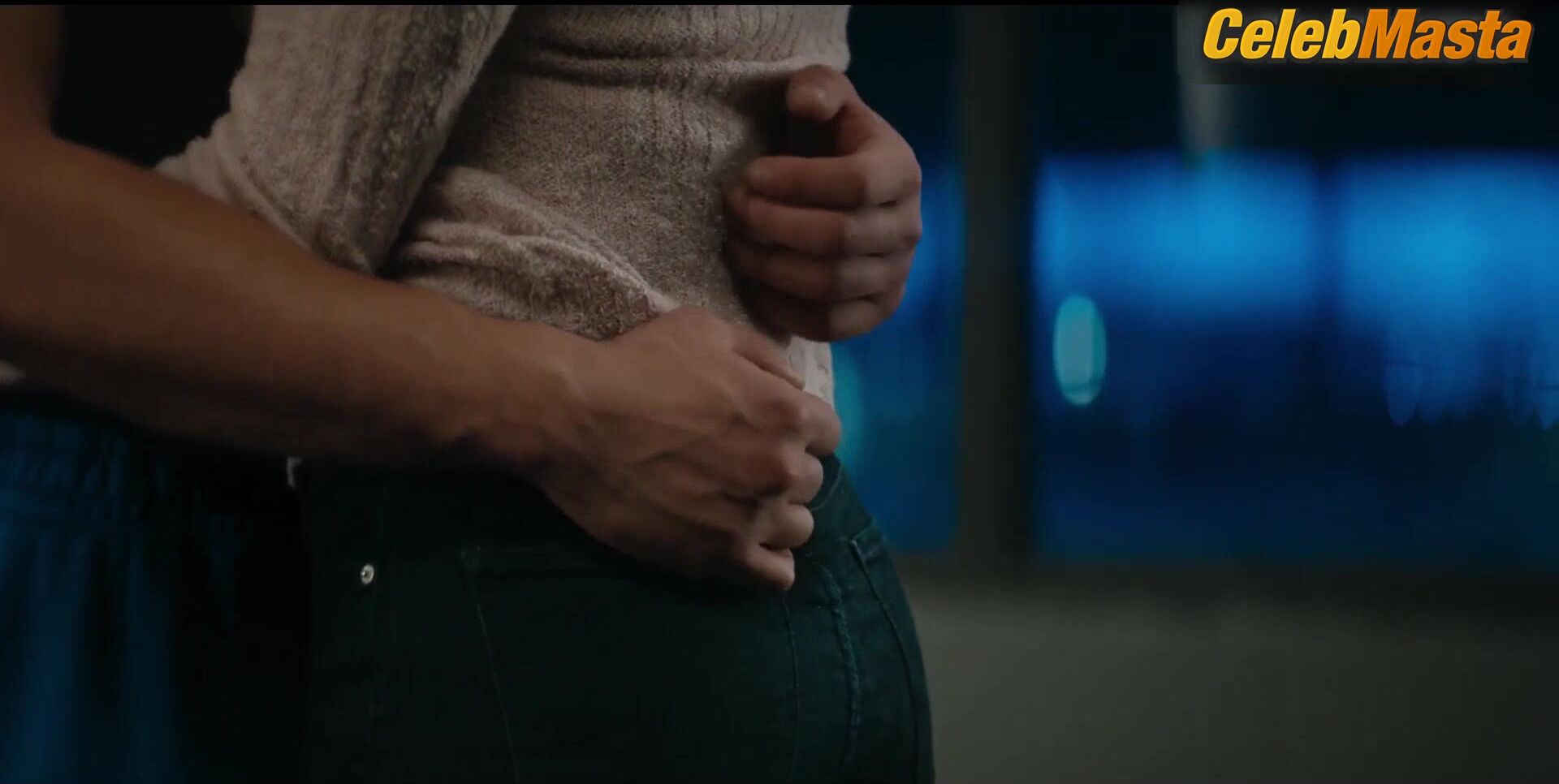 Ella Bright Tits Scene In Off Campus - Photo 1 of 5 photo 2