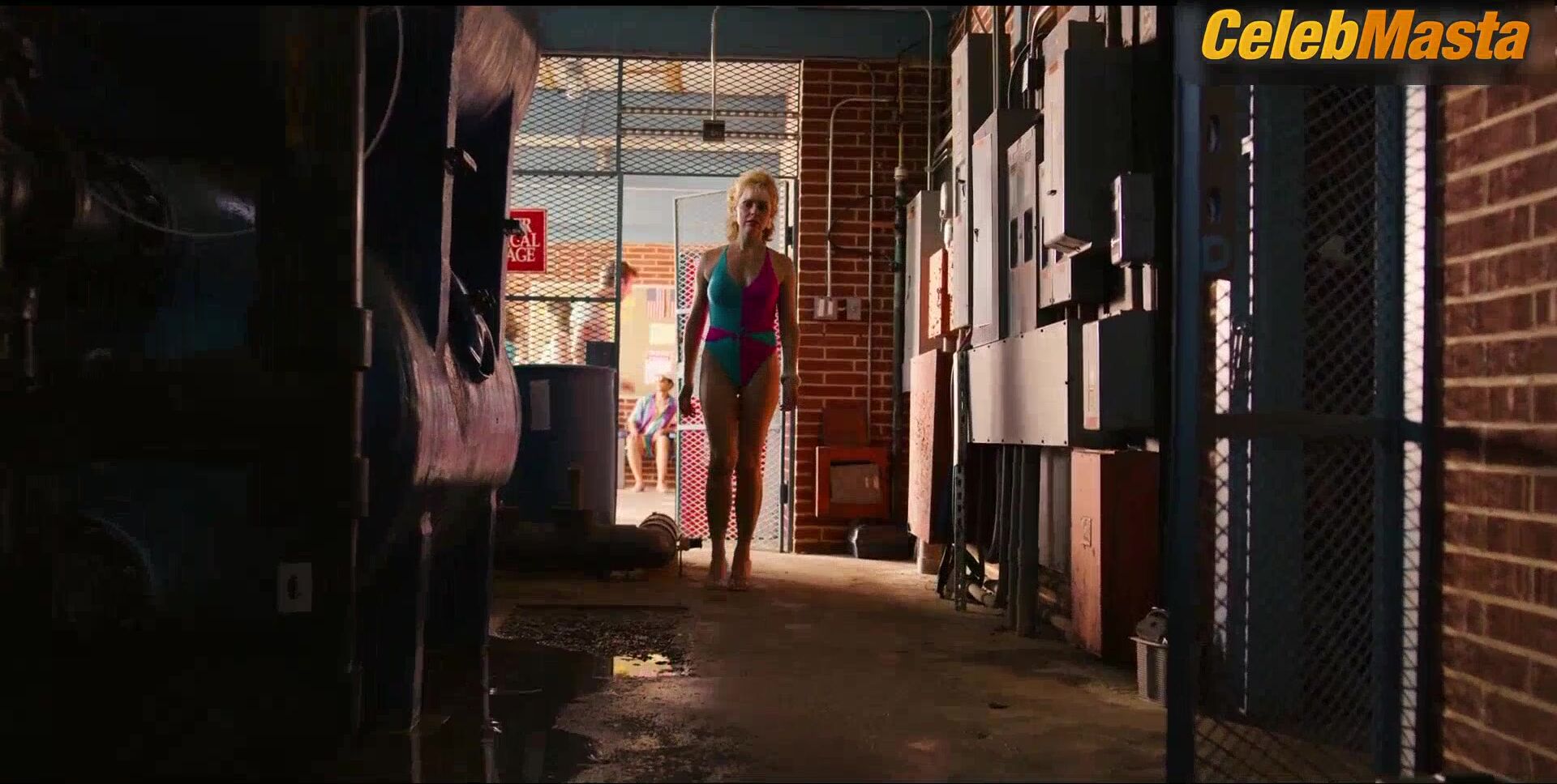 Cara Buono ’s Sexy Scene In Stranger Things - Photo 2 of 5 photo 1