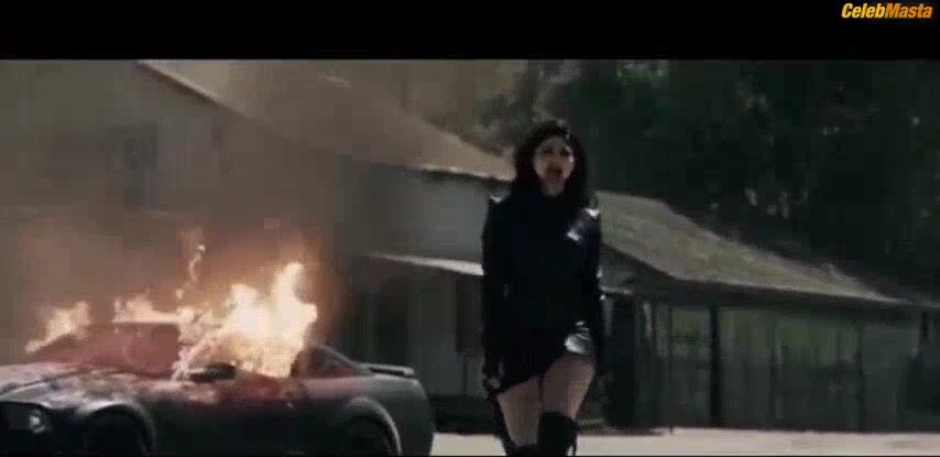Anne Curtis Reveals Hot Scene In Blood Ransom - Photo 1 of 5 photo 2
