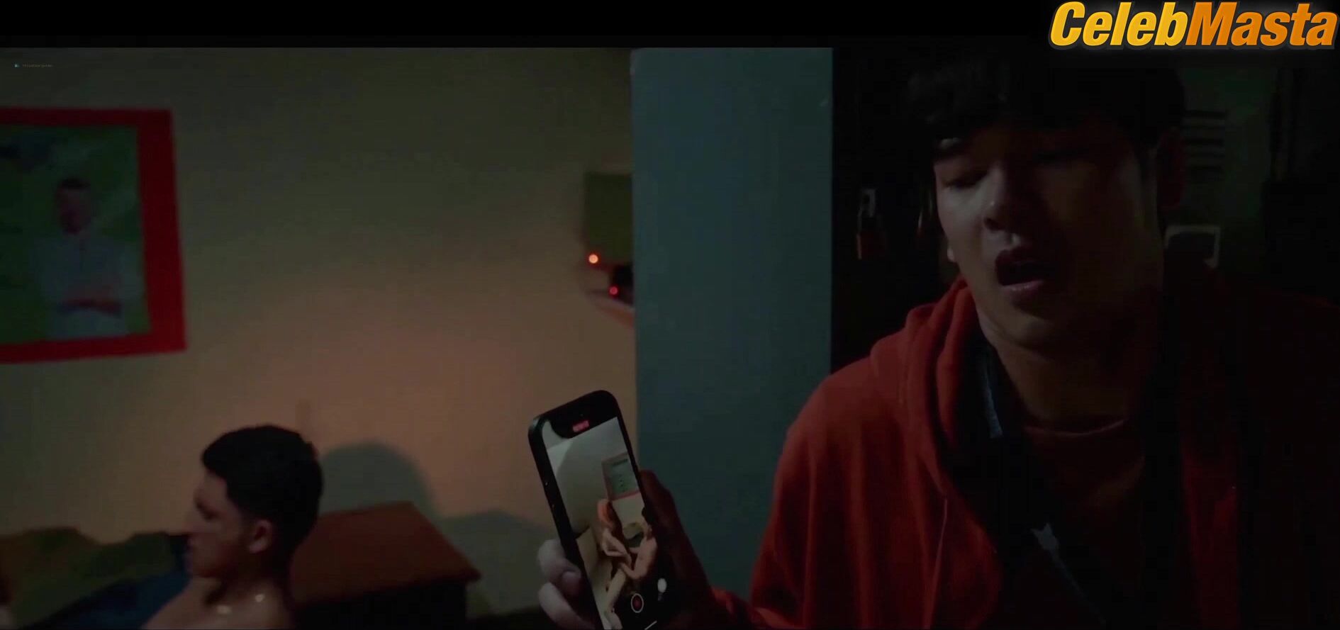 Shiena Verzosa Yu ’s Boobs And Butt Scene In Stalkers - Photo 4 of 5 photo 1