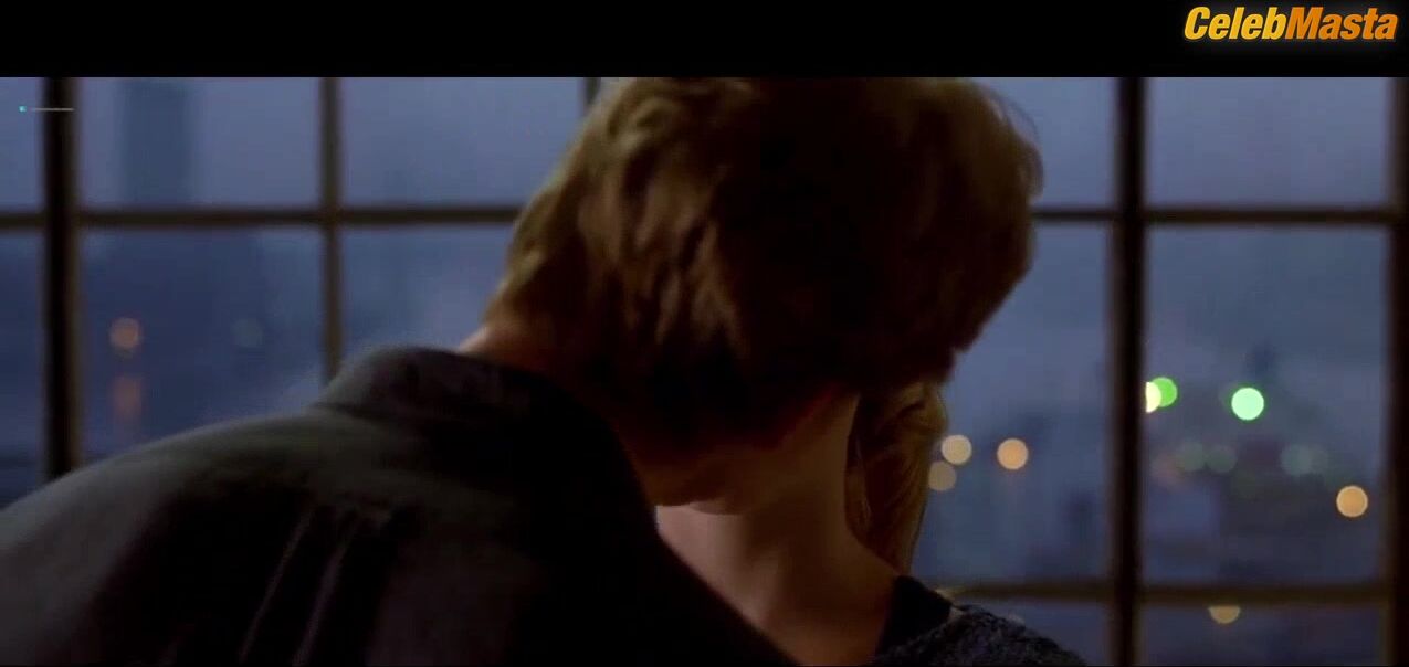 Amanda Schull Booty, Underwear Scene From Center Stage - Photo 2 of 5
