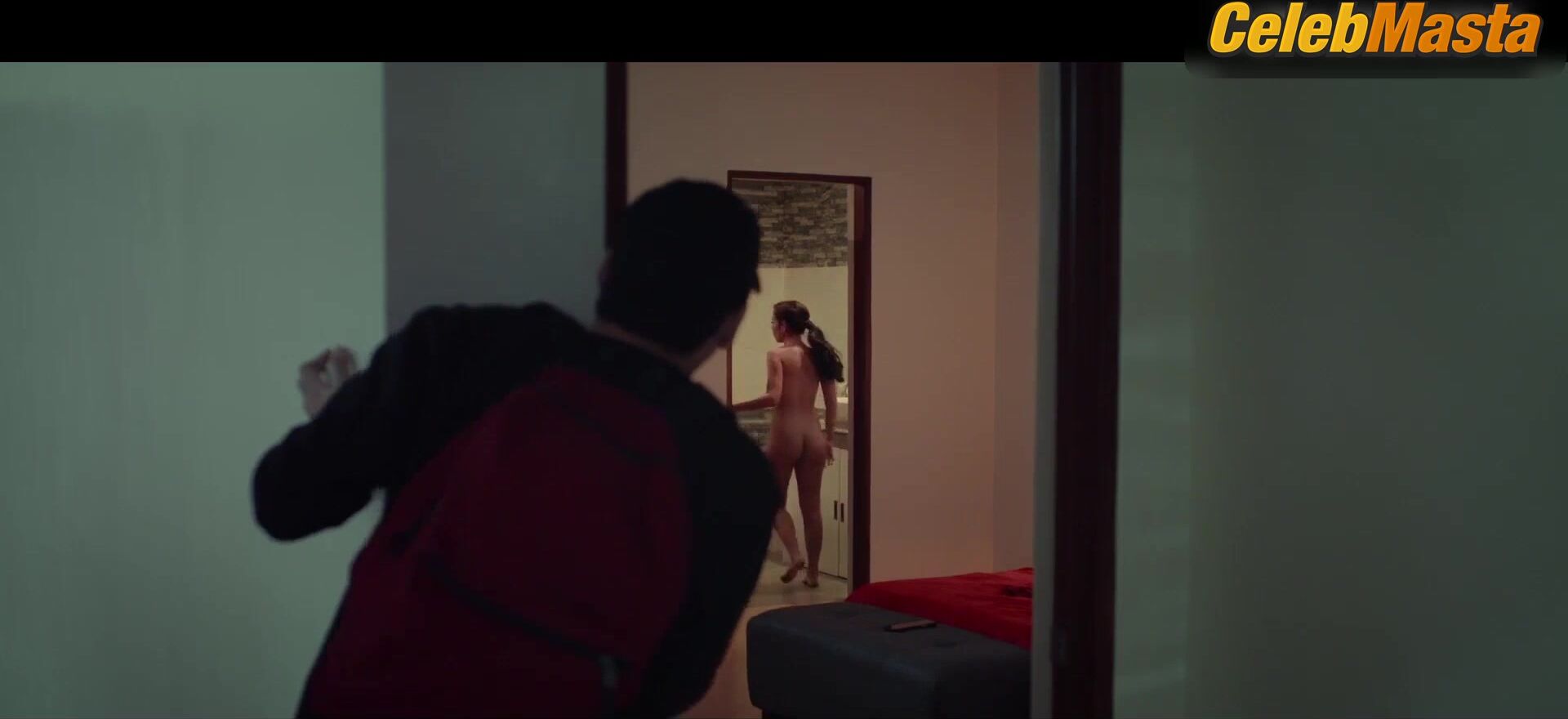 Rose Van Ginkel Naked Butt And Breasts Scene In Stalkers - Photo 2 of 5