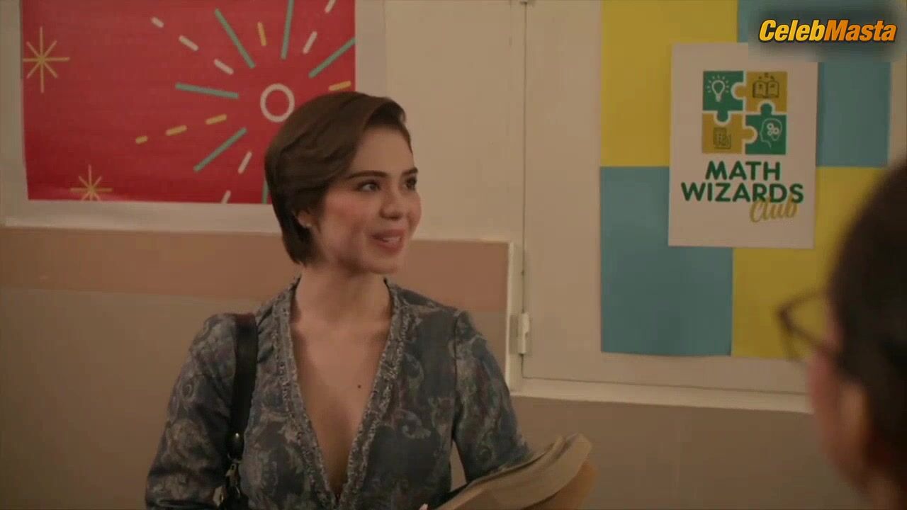 Rose Van Ginkel Flaunts Her Body In A Scene From Boy Bastos - Photo 2 of 5