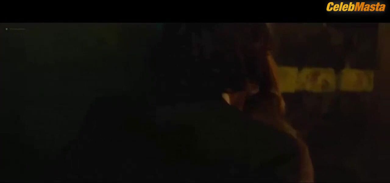 Holliday Grainger Steamy Scene In Animals - Photo 1 of 5 photo 2