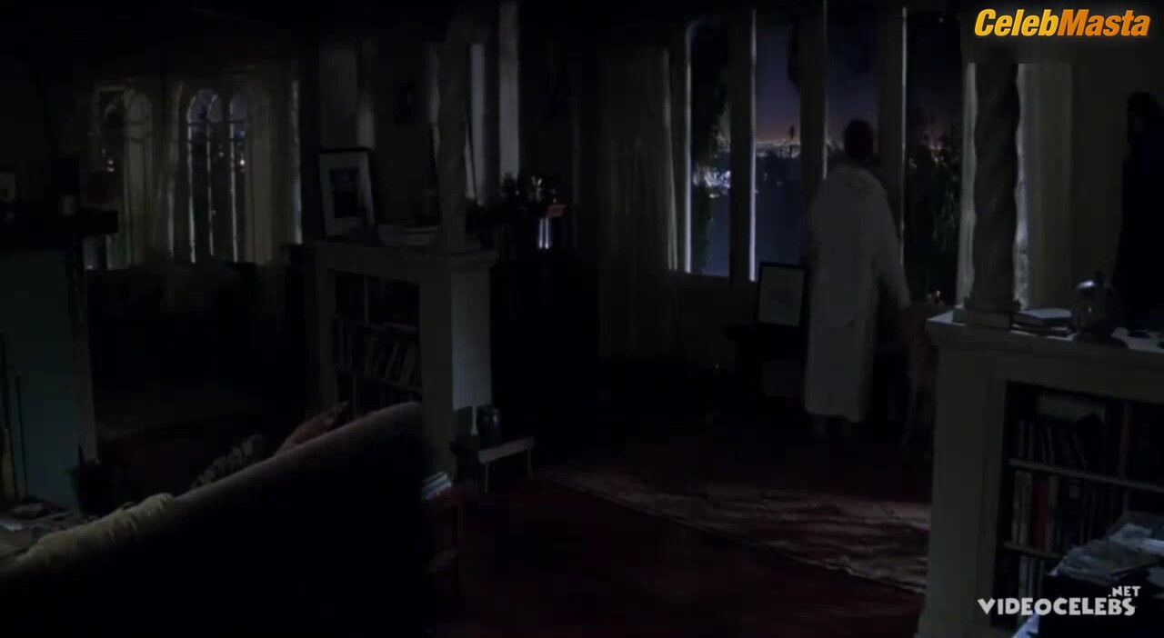 Meg Ryan ’s Sexy Scene From City Of Angels - Photo 2 of 5