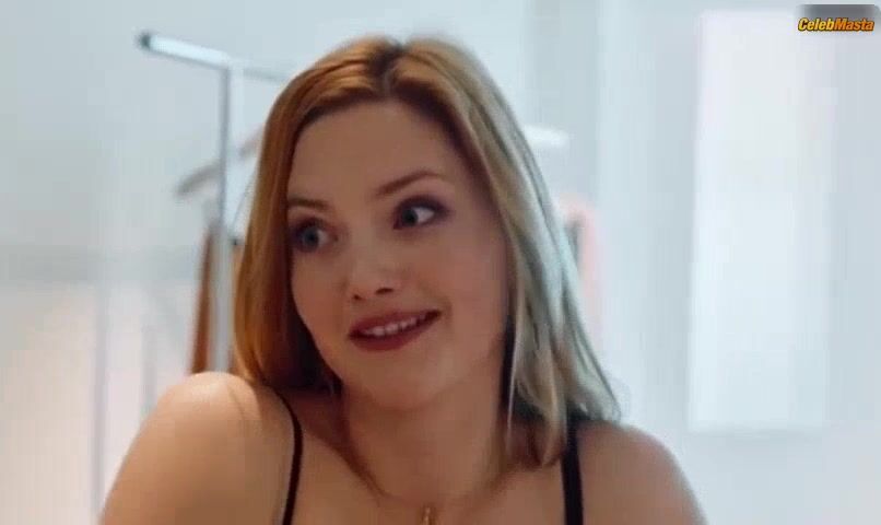 Holliday Grainger ’s Sexy Scene From Strike - Photo 2 of 5 photo 5