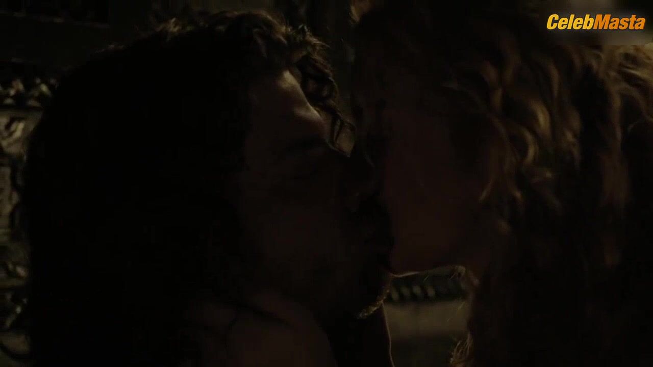 Holliday Grainger ’s Hot Scene In The Borgias - Photo 2 of 5 photo 4