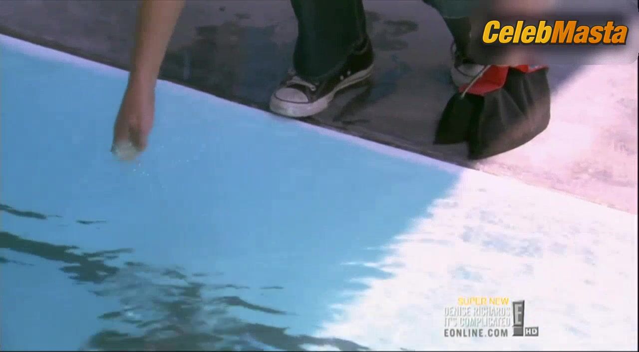Denise Richards Flaunts Bikini In Scene From It’s - Photo 2 of 5 photo 1