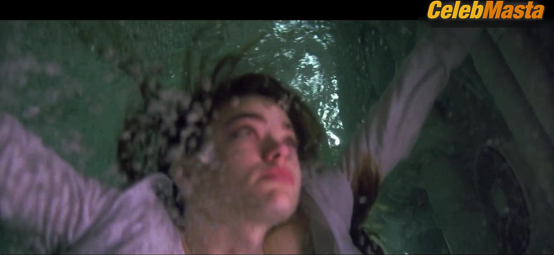 Denise Richards Sexy Scene From The World Is Not Enough - Photo 2 of 5