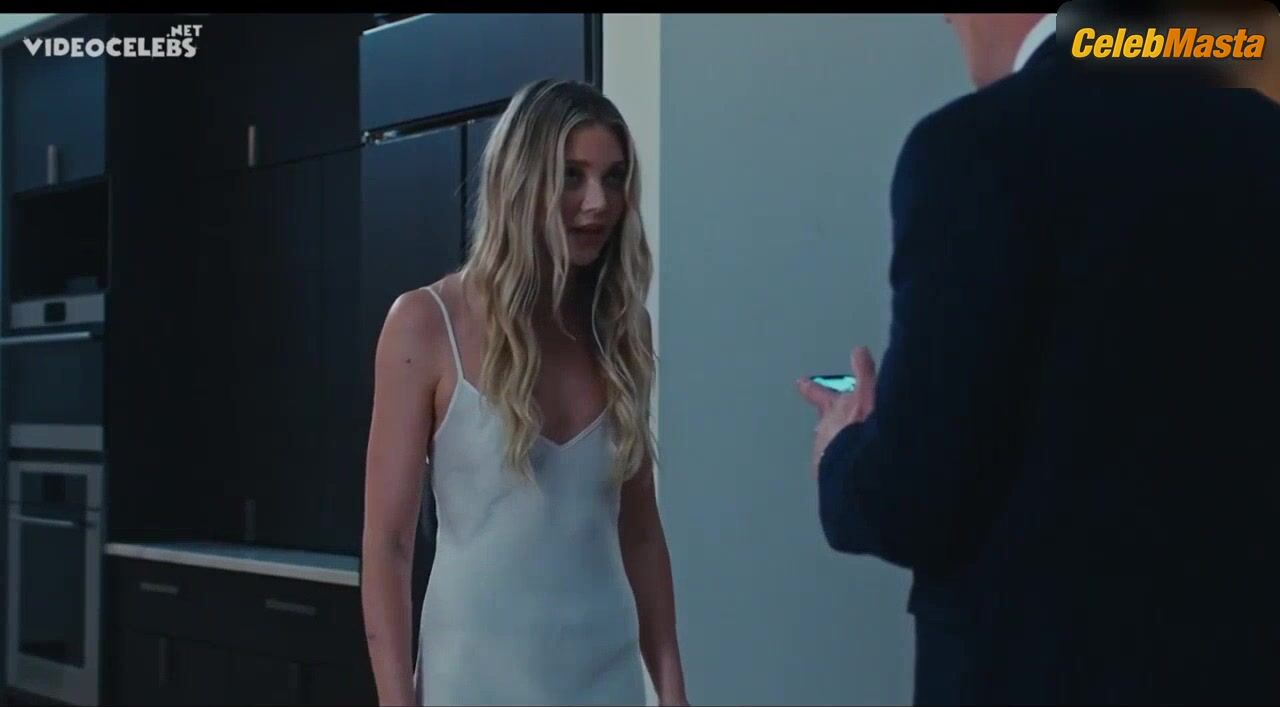 Jessie Andrews Boobs Scene In Love Bomb - Photo 2 of 5 photo 4