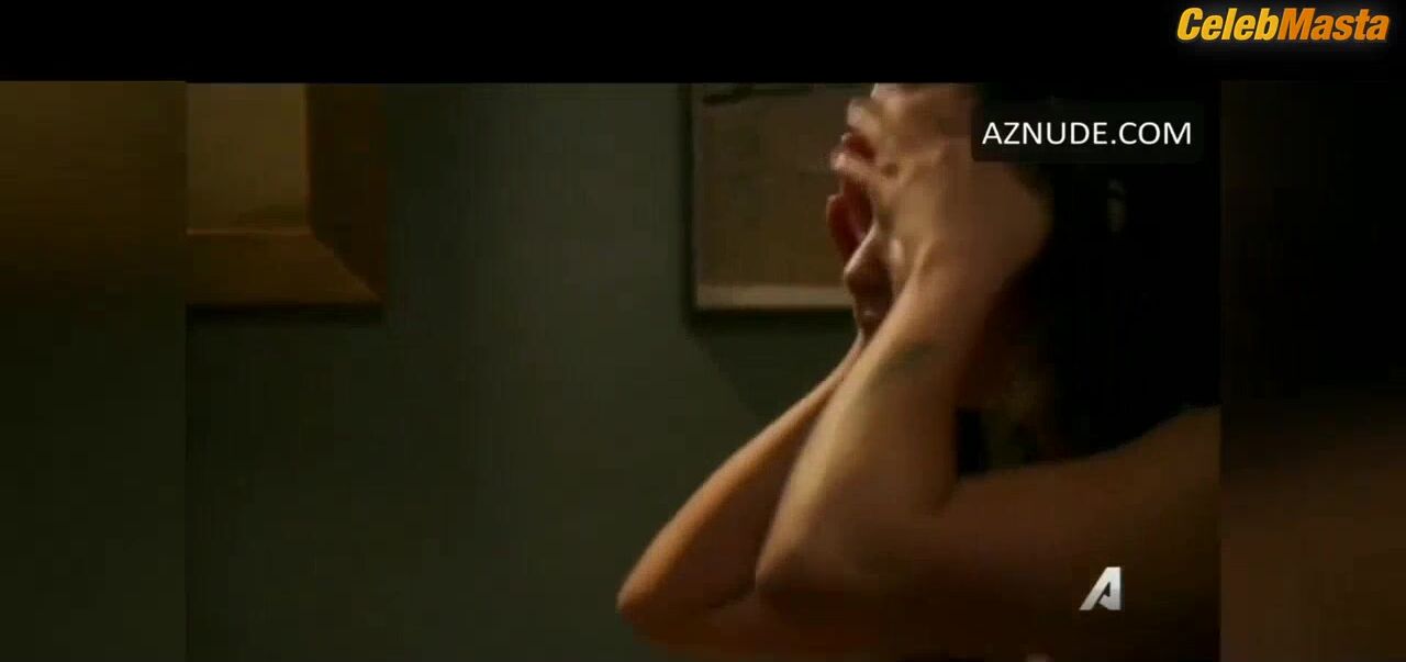 Natalie Martinez Sexy Scene From Matador - Photo 2 of 5