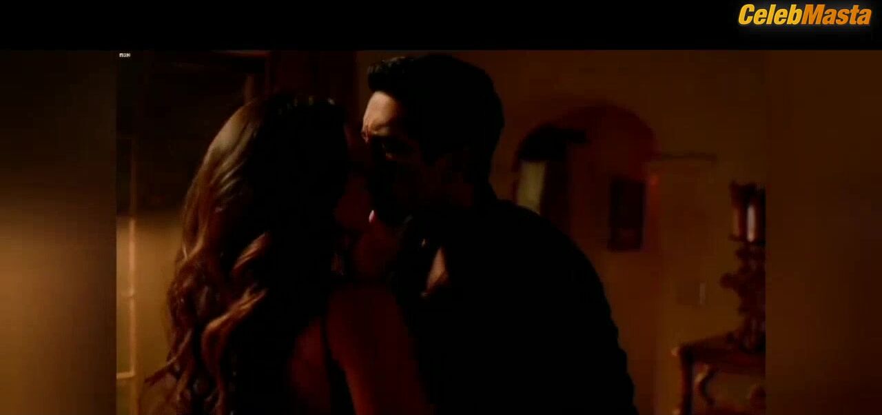 Natalie Martinez Sexy Scene From Matador - Photo 2 of 5 photo 5