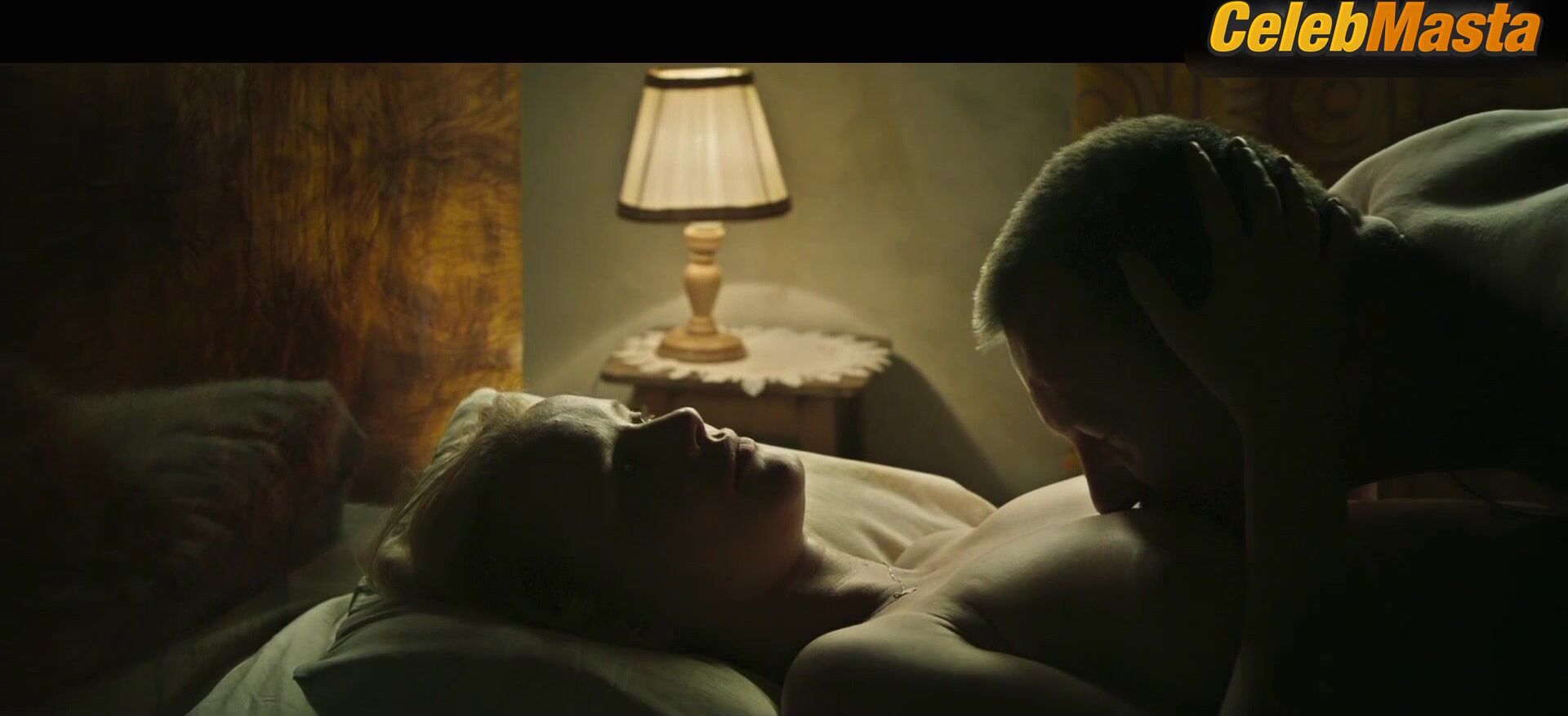 Joanna Kulig Boobs Scene In Clergy - Photo 2 of 5 photo 1