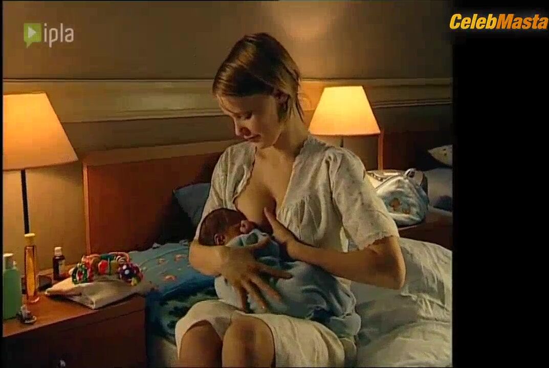 Joanna Kulig Tits Scene From Pensjonat Pod Roza - Photo 1 of 5