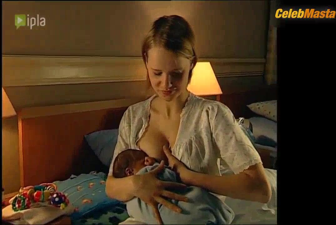 Joanna Kulig Tits Scene From Pensjonat Pod Roza - Photo 1 of 5 photo 2