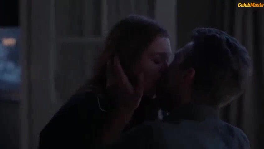 Ellen Pompeo Seductive Scene In Grey’s Anatomy - Photo 2 of 5 photo 4