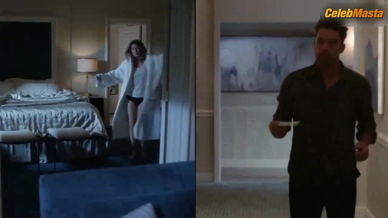 Ellen Pompeo Wears Underwear In Scene From Grey’s - Photo 2 of 5 photo 1