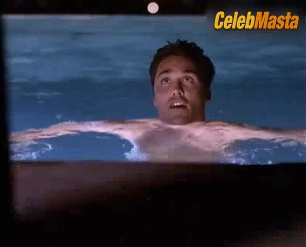 Tiffani-amber Thiessen ’s Sexy Scene In Beverly Hills, 90210 - Photo 2 of 5 photo 4