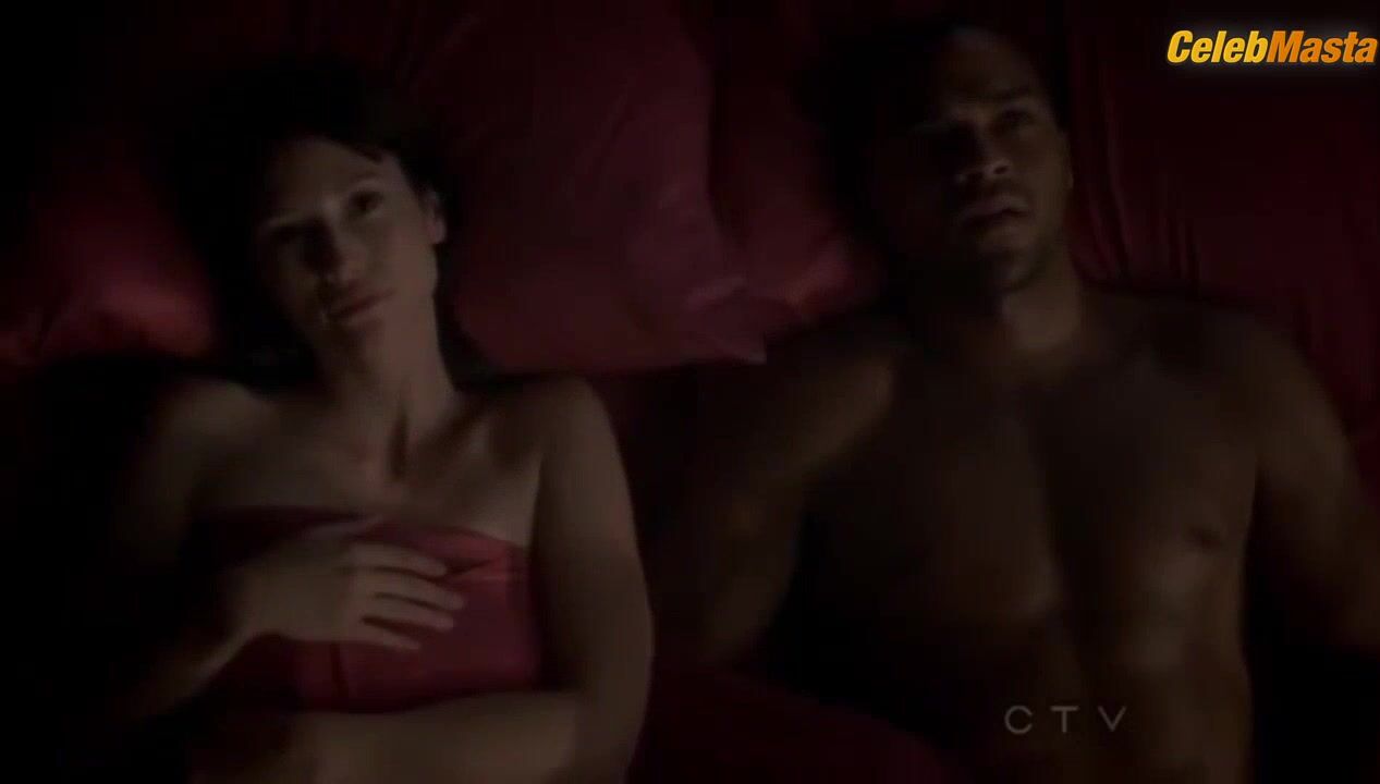 Chyler Leigh Bares All In Scene From Grey’s Anatomy - Photo 2 of 5 photo 4
