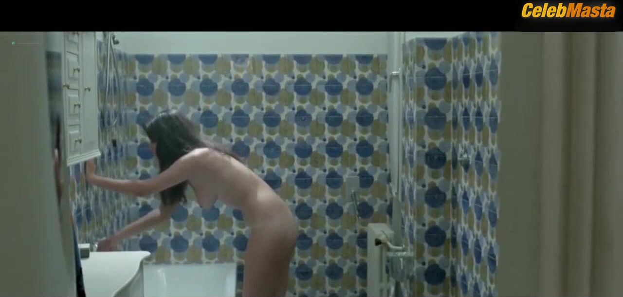 Edwige Fenech ’s Booty, Breasts Scene In The Strange - Photo 1 of 5 photo 2