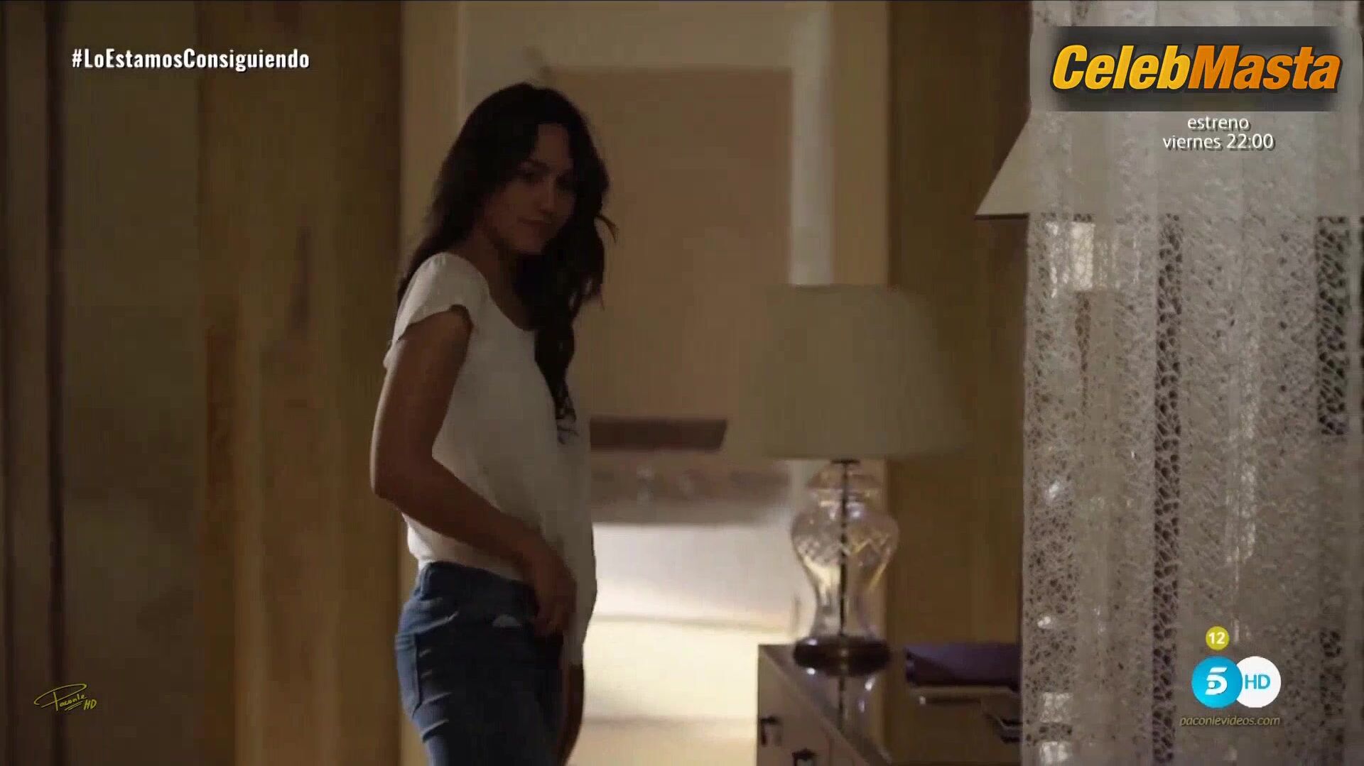 Megan Montaner Boobs Scene In Lejos De Ti - Photo 1 of 5 photo 4