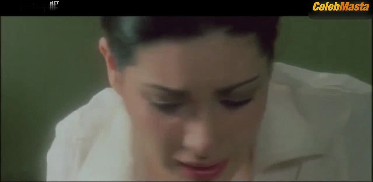 Edwige Fenech Tits Scene From The School Teacher - Photo 2 of 5 photo 4