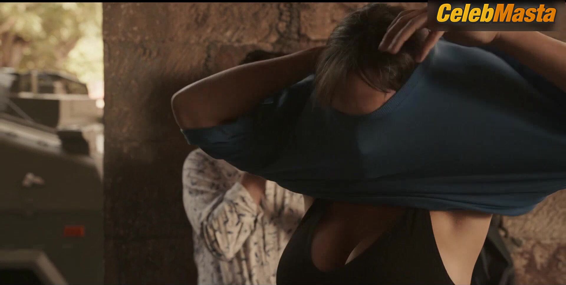 Megan Montaner Reveals Underwear Scene In 30 Coins - Photo 1 of 5 photo 2