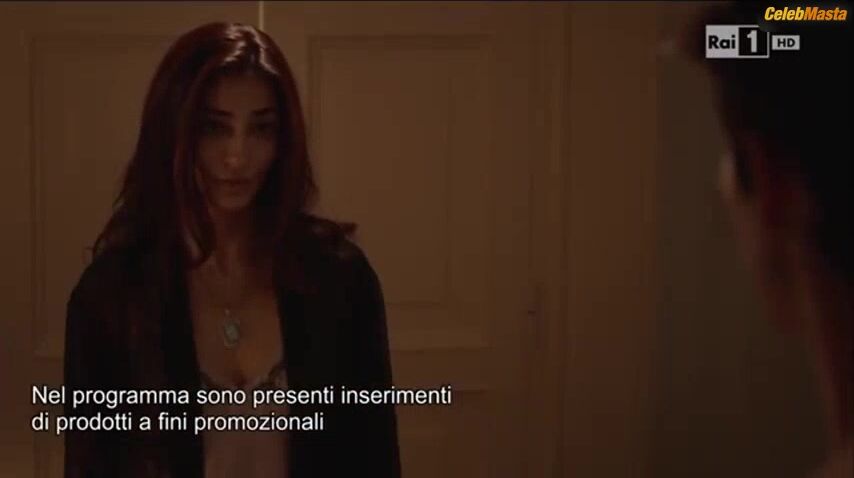 Saadet Aksoy ’s Sexy Scene In Ragion Di Stato - Photo 1 of 5