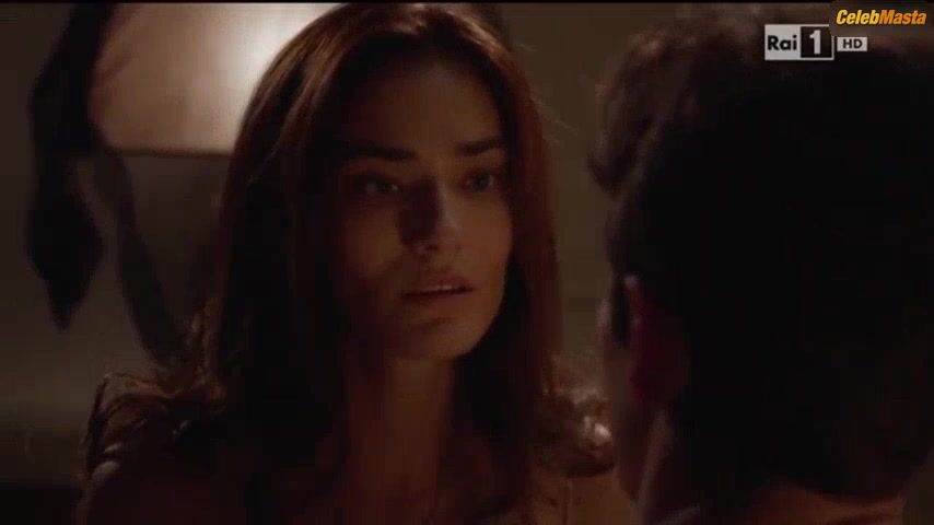 Saadet Aksoy ’s Sexy Scene In Ragion Di Stato - Photo 1 of 5 photo 4