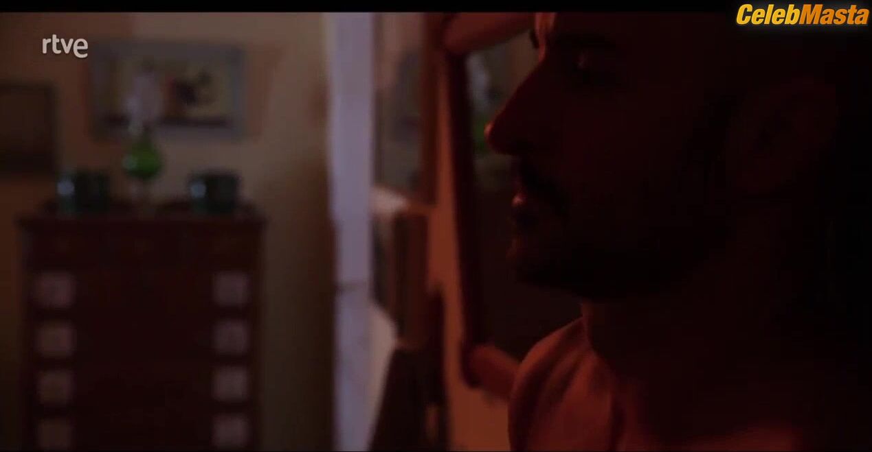 Megan Montaner Tits, Underwear Scene From La Caza. - Photo 5 of 5 photo 2