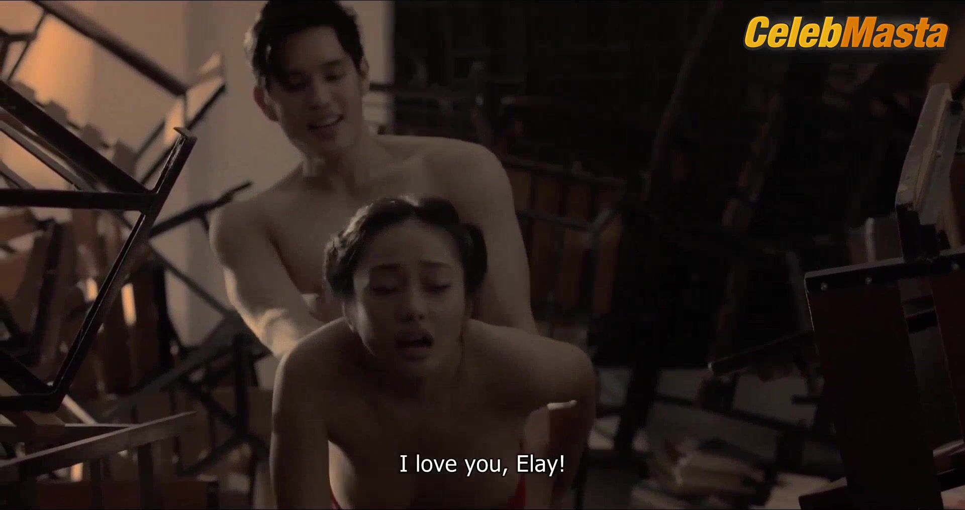 A.j. Raval Bares Boobs Scene In Crush Kong Curly - Photo 2 of 5 photo 5