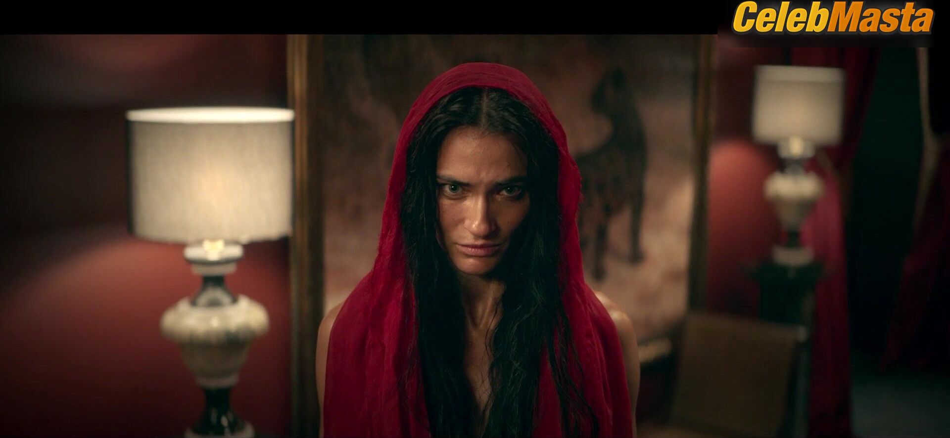 Saadet Aksoy ’s Sexy Scene In Shahmaran - Photo 2 of 5 photo 5