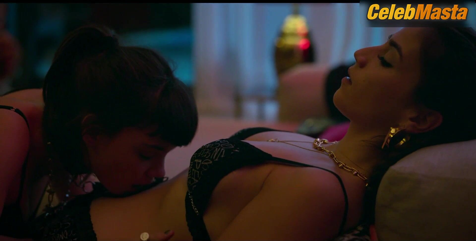 Claudia Salas And Martina Cariddi’s Underwear, - Photo 1 of 5 photo 2
