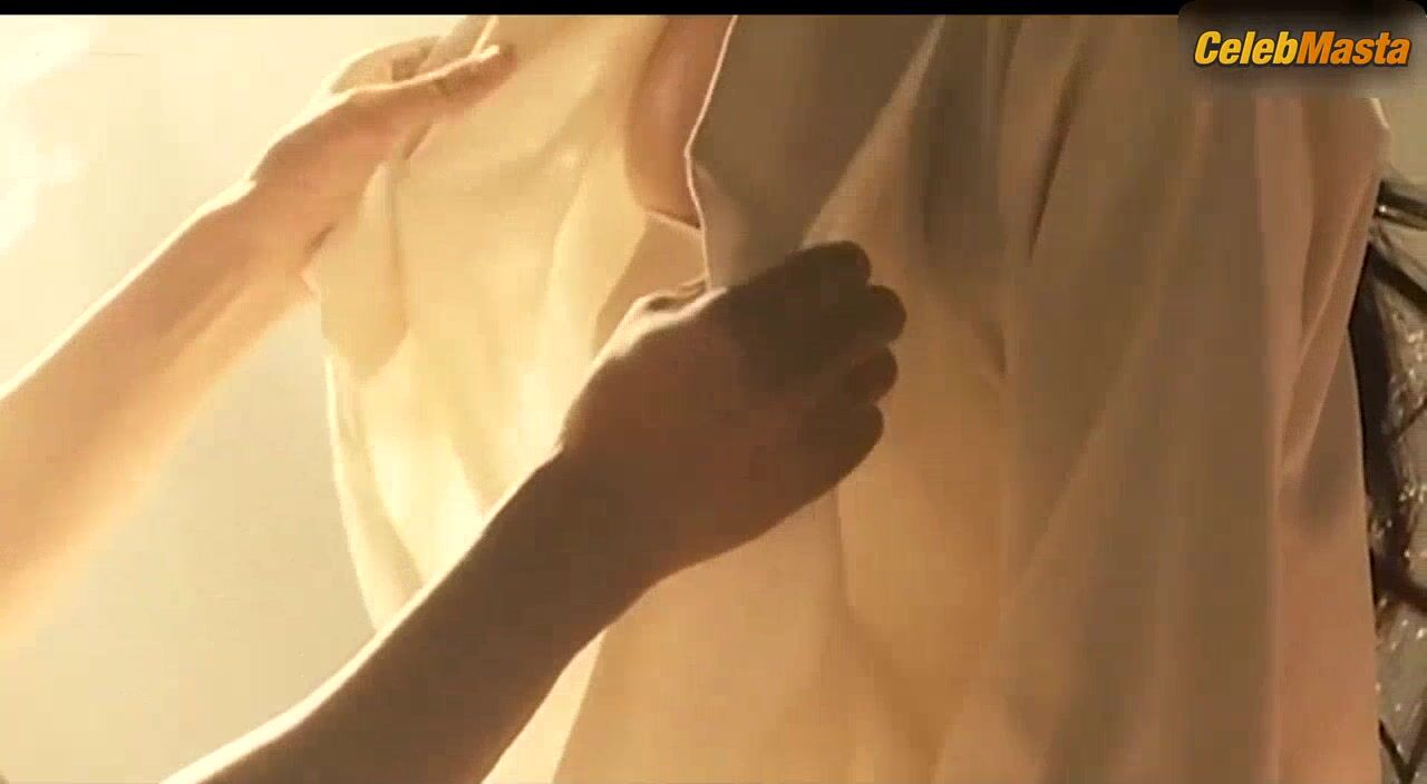 Gyu-ri Kim Lesbian, Booty Scene From Portrait Of A - Photo 1 of 5 photo 2