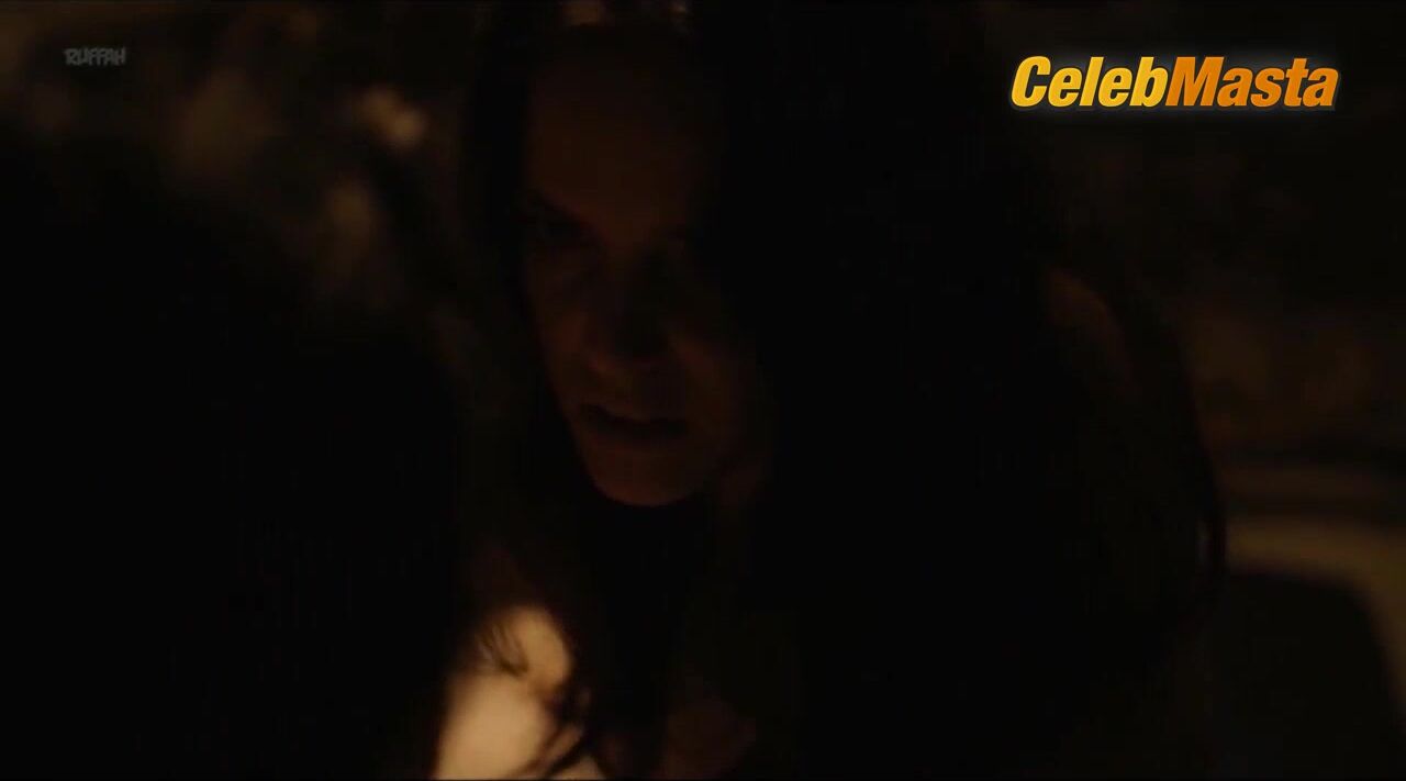 Roxane Mesquida ’s Sexy Scene From Malgre La Nuit - Photo 2 of 5 photo 4
