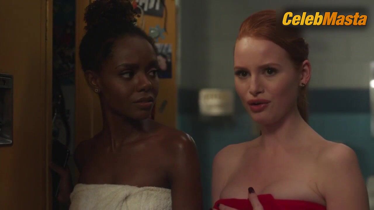 Ashleigh Murray Madelaine Petsch And Bare A Sexy Scene In - Photo 1 of 5 photo 5