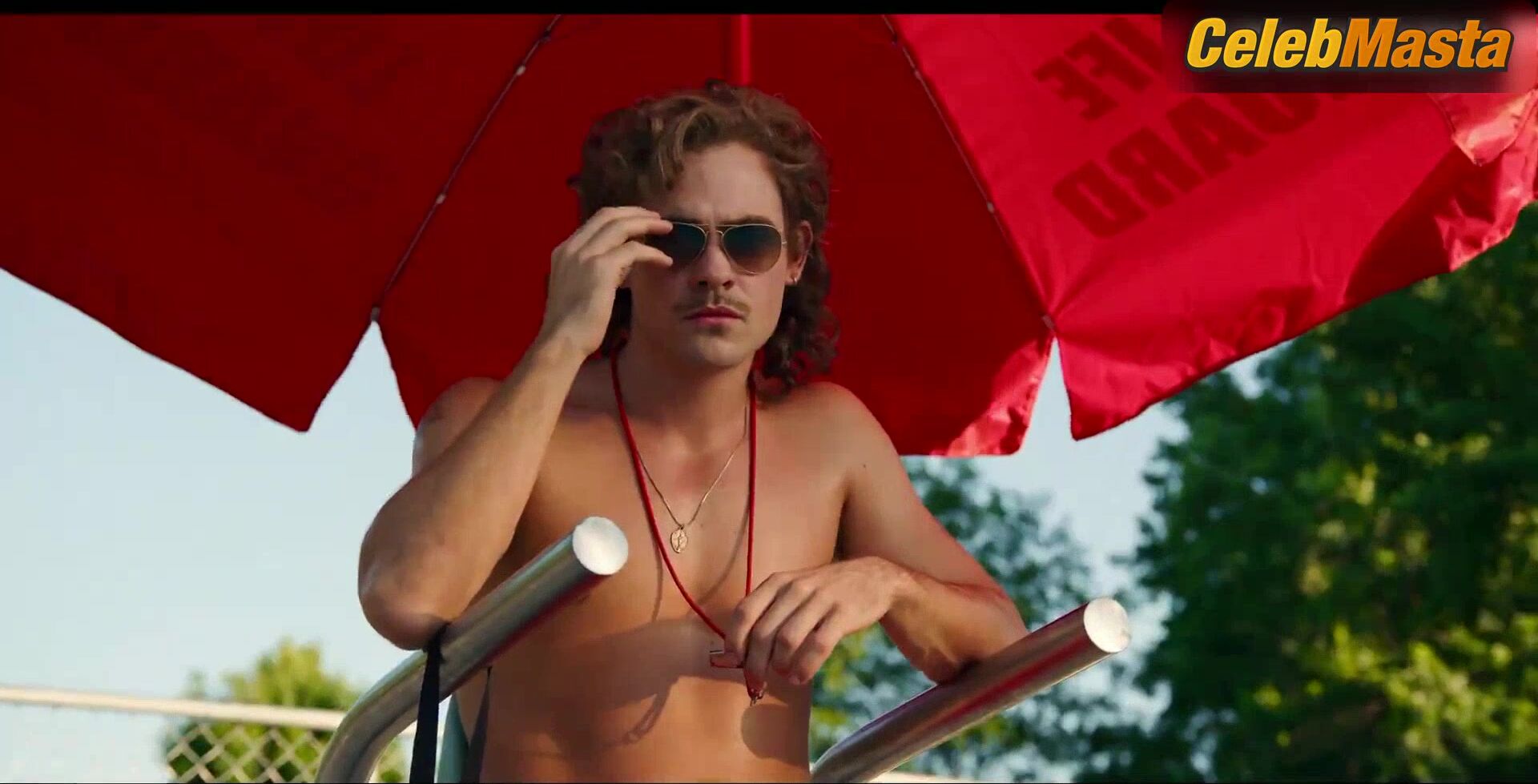 Cara Buono Hot Scene In Stranger Things - Photo 1 of 5