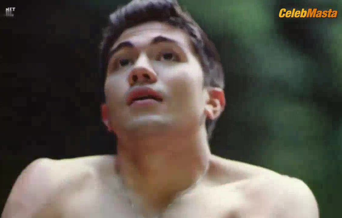 Anne Curtis Swimsuit Scene From Ang Cute Ng Ina Mo! - Photo 1 of 5