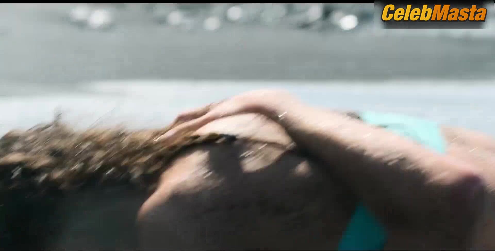 Amaia Aberasturi And Begona Vargas Swimsuit, Lesbian Scene In - Photo 2 of 5 photo 1