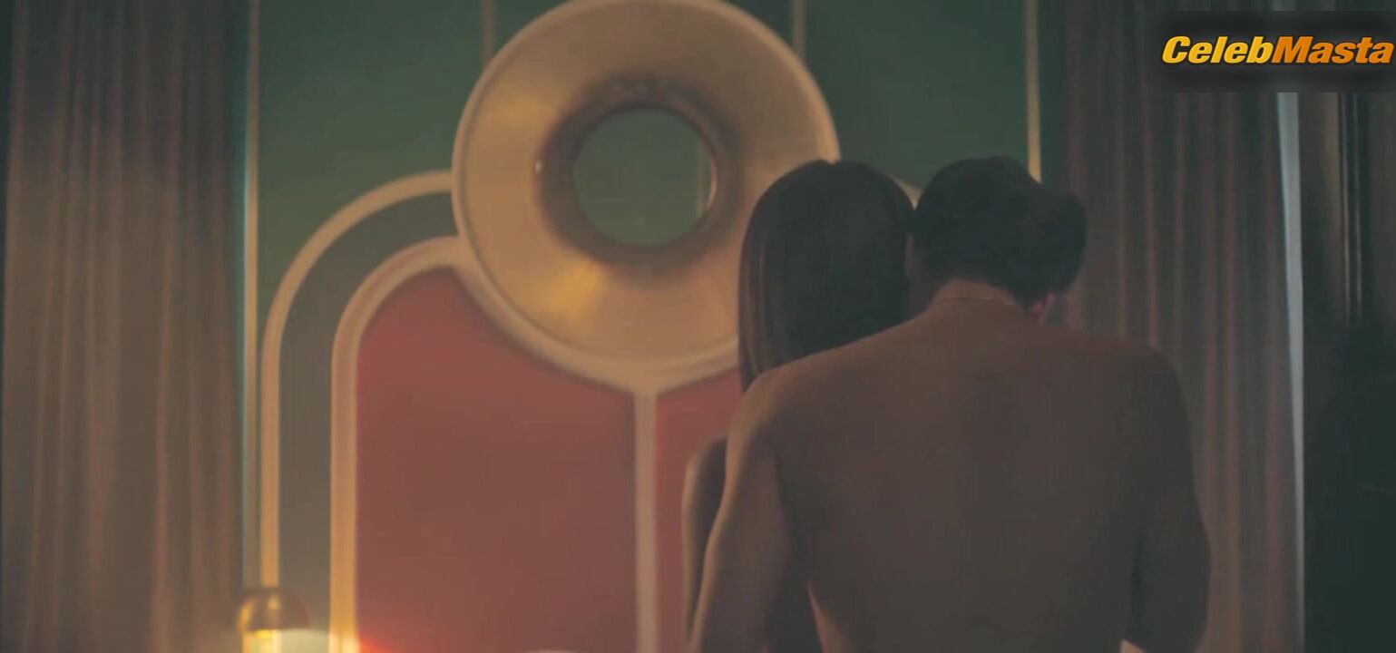 Begona Vargas ’s Hot Scene In Paradise - Photo 2 of 5 photo 4