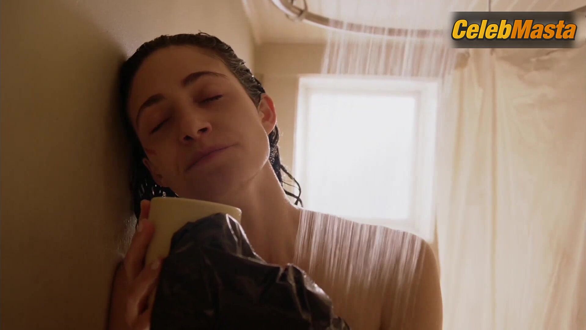Emma Kenney Reveals Sexy Scene In Shameless - Photo 1 of 5 photo 4