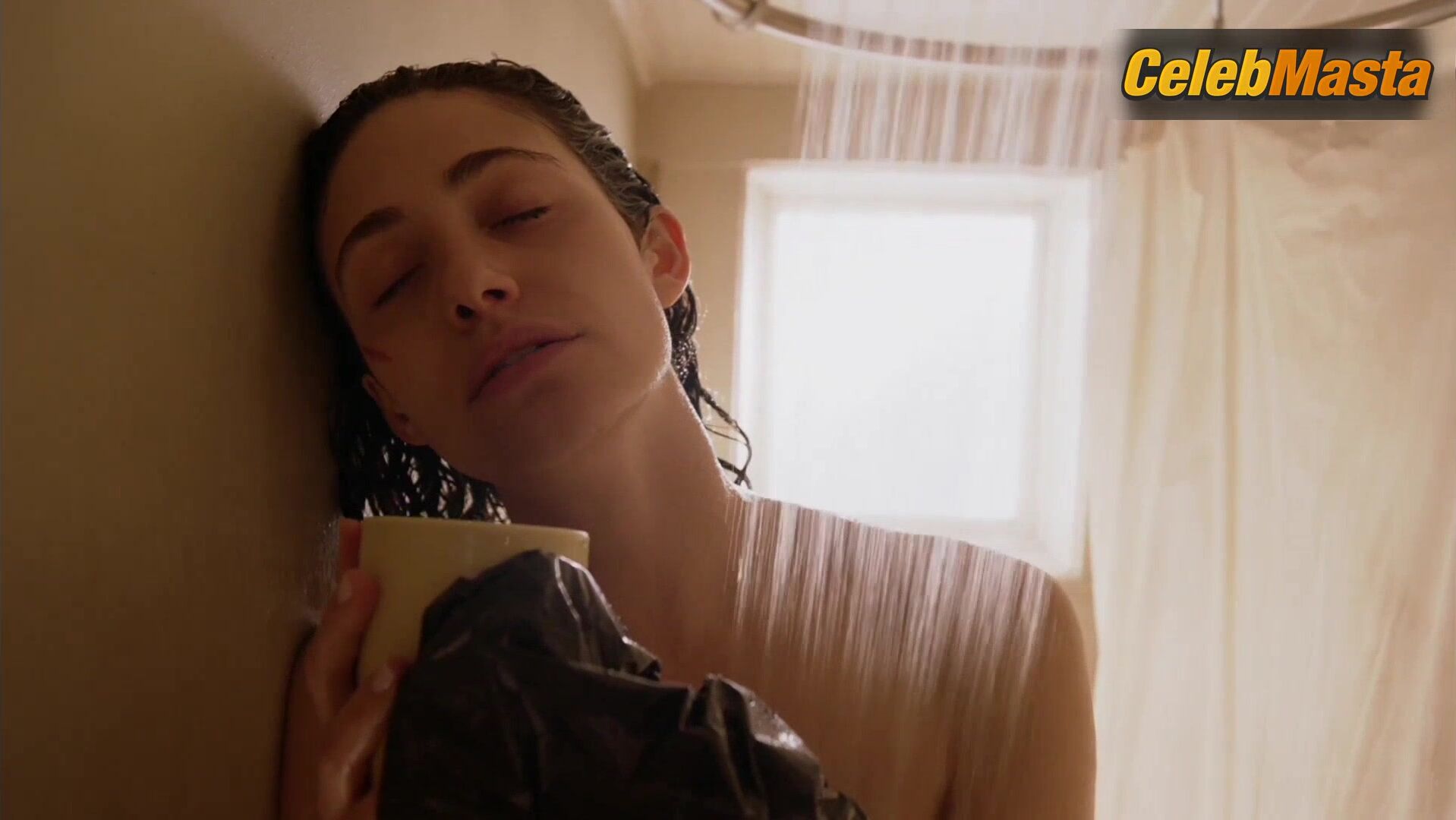 Emma Kenney Reveals Sexy Scene In Shameless - Photo 1 of 5 photo 5