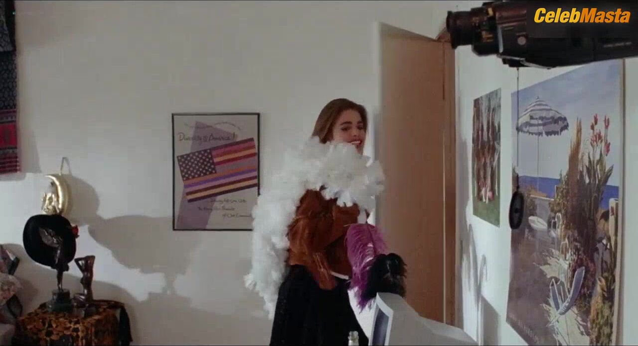Denise Richards Tits Scene From Tammy And The T-rex - Photo 1 of 5 photo 5