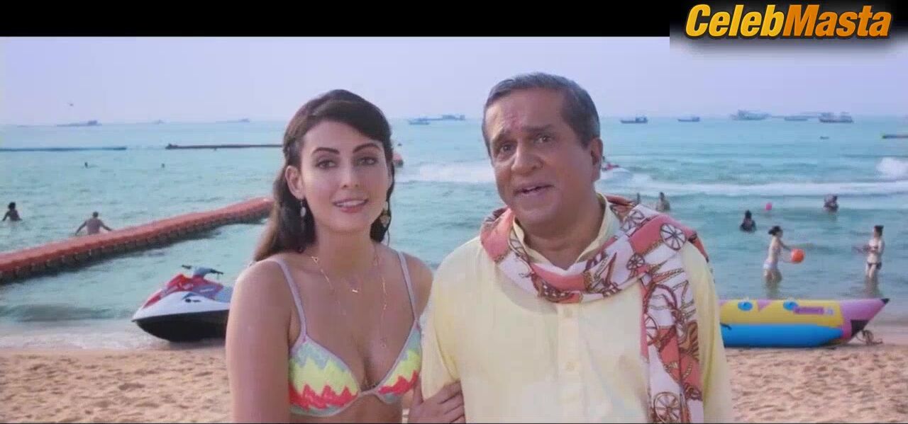 Mandana Karimi ’s Sexy Scene In Kya Kool Hain Hum 3 - Photo 1 of 5 photo 3
